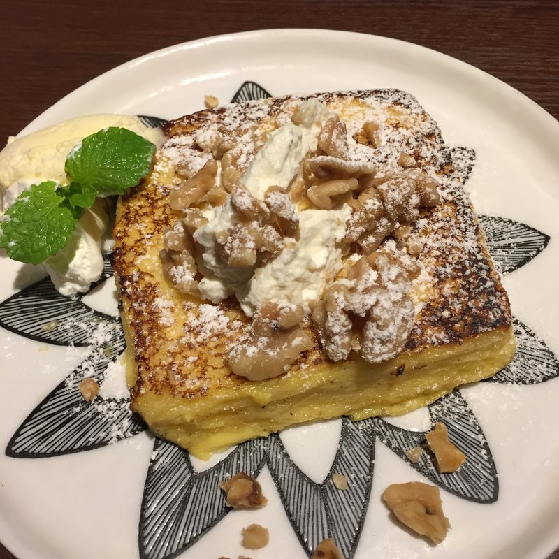 フレンチトースト  リコッタチーズ&クルミ(poco rit.)