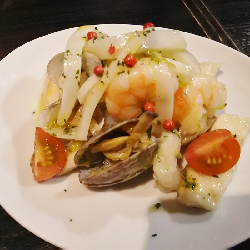 シェフ特製　魚介のマリネ(俺のフレンチ NINGYOCHO)