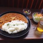 鶏挽き肉のキーマカレー(cafe uraraka)