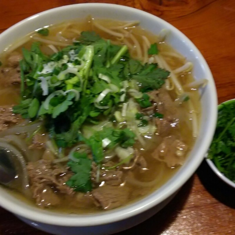 牛肉のフォー(リバーサイゴン)