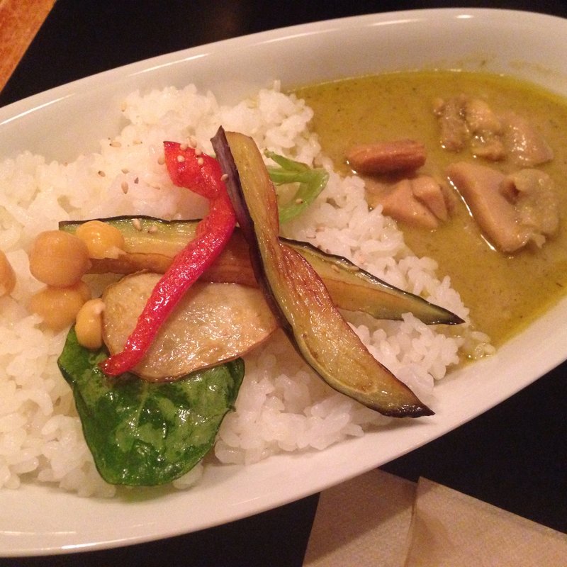 鶏と野菜のグリーンカレーSサイズ(Bedford  Cafe)