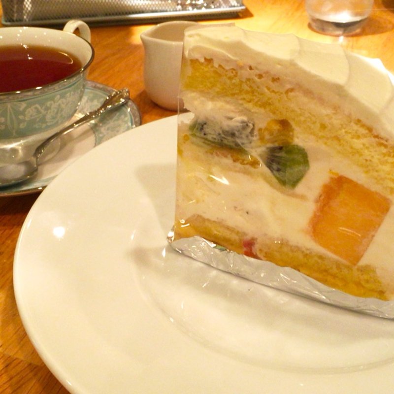 フルーツのプレミアムドーム(ティーハウス リプトン 三条本店 )