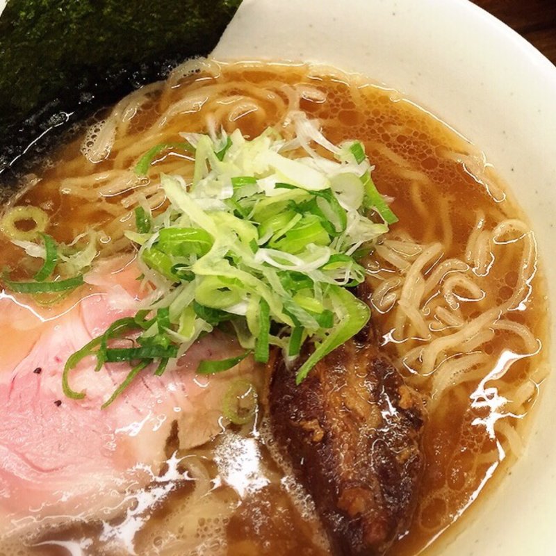 あご煮干しらーめん(会)