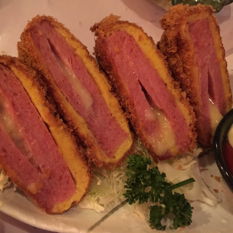 スパムのチーズカツ(琉球酒場 くわち家)