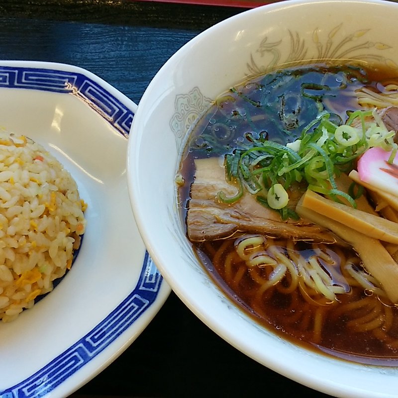 ラーメン・チャーハンセット (大山田パーキングエリア　下り )