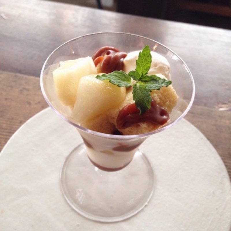 カップケーキ 洋ナシのキャラメルソース(ひだまり商店)