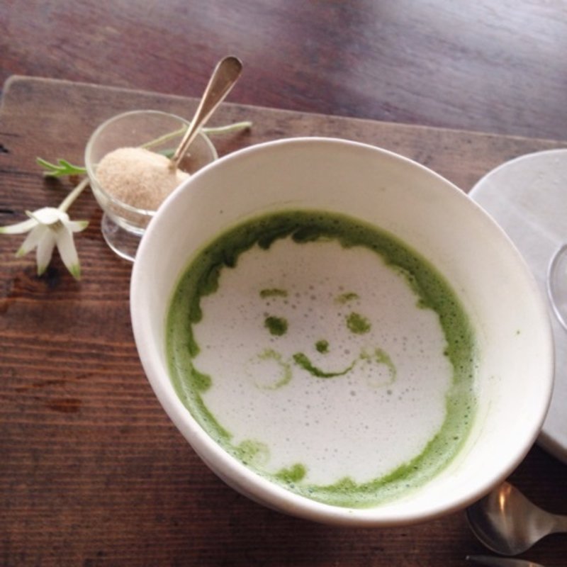 日本茶のラテ(ひだまり商店)