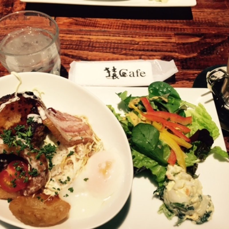 ランチメニュー　ロコモコプレート(猿Cafe 町田マルイ店 （サルカフェ）)