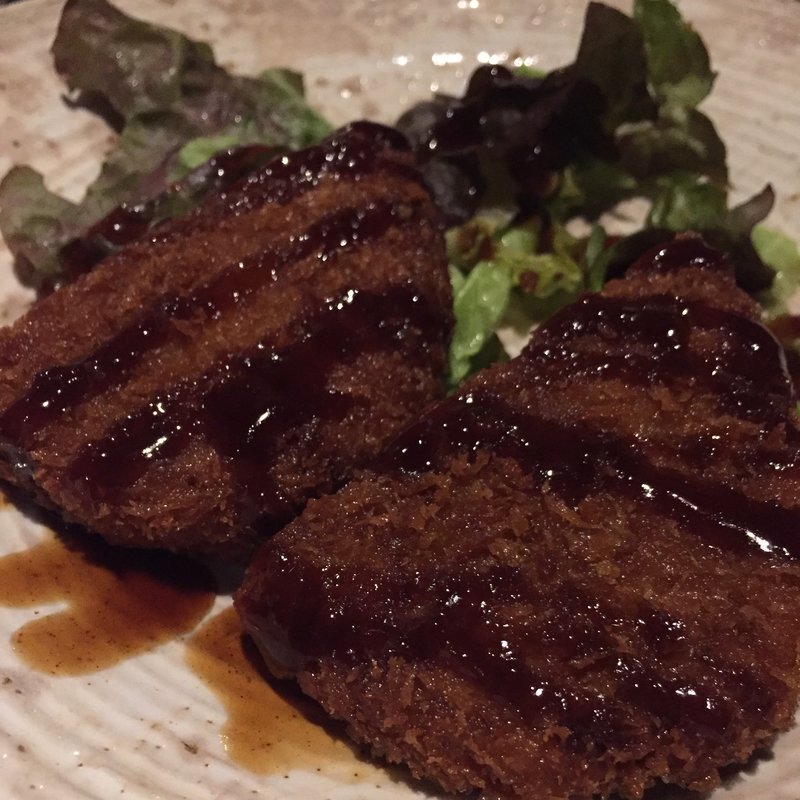 和牛のメンチカツ(nippon style dining 栞屋 （ニッポンスタイルダイニング・シオリヤ）)