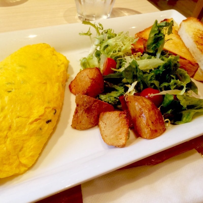 モケヌイ(モケス ブレッドアンドブレックファースト 中目黒店 （Moke's Bread & Breakfast）)