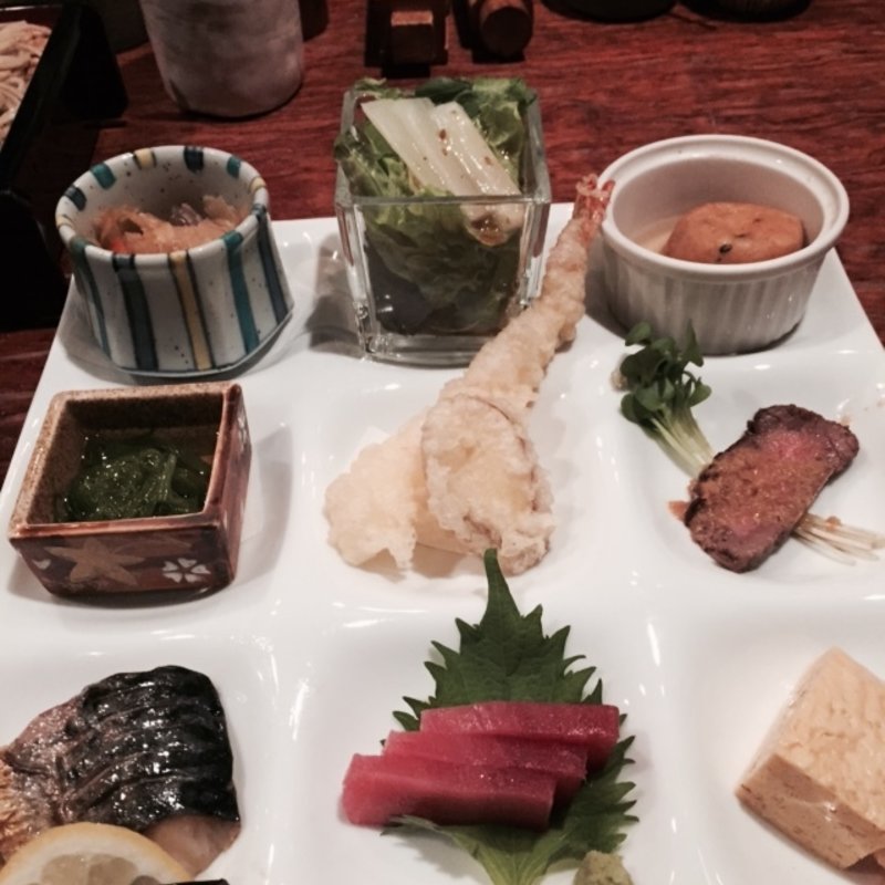 松玄ご膳 「花凛」　もりそば付き(松玄 凛 （まつげん りん）)