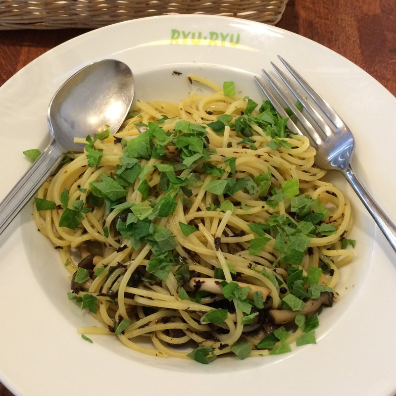 和風しそしめじ(リュリュ三宮店)