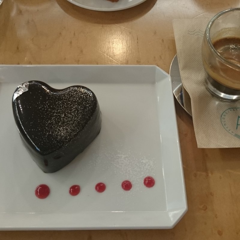 プチクール(アヴァンソン （【旧店名】フラットリア）)