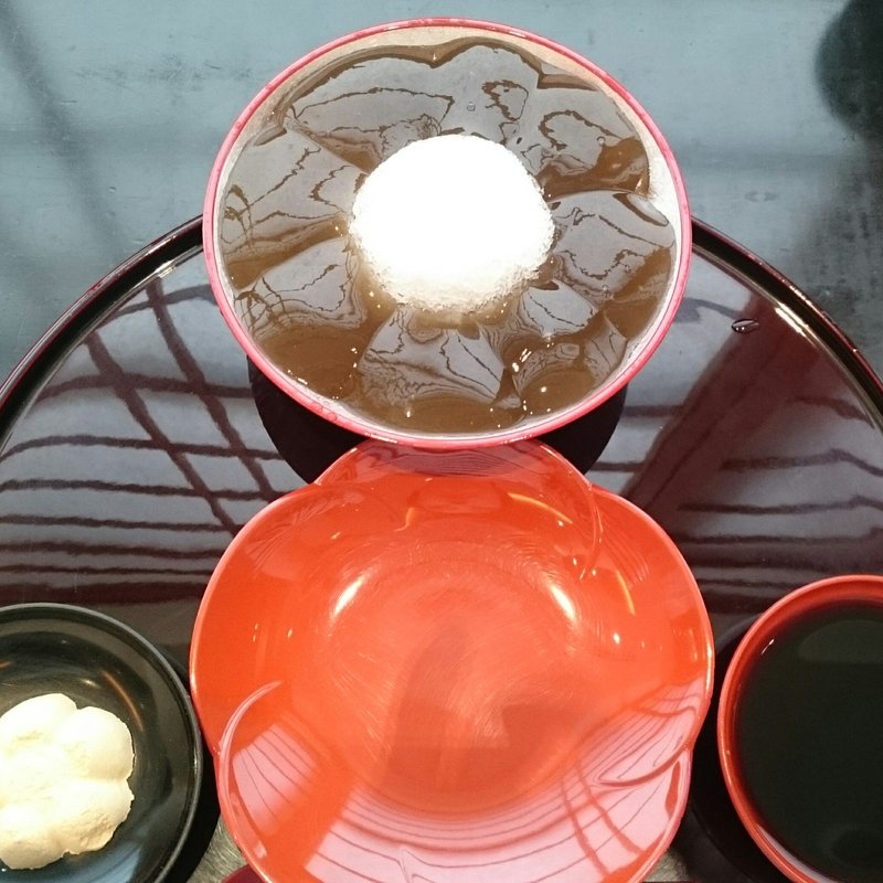 徳屋の本わらびもち(ぎおん徳屋原宿店)