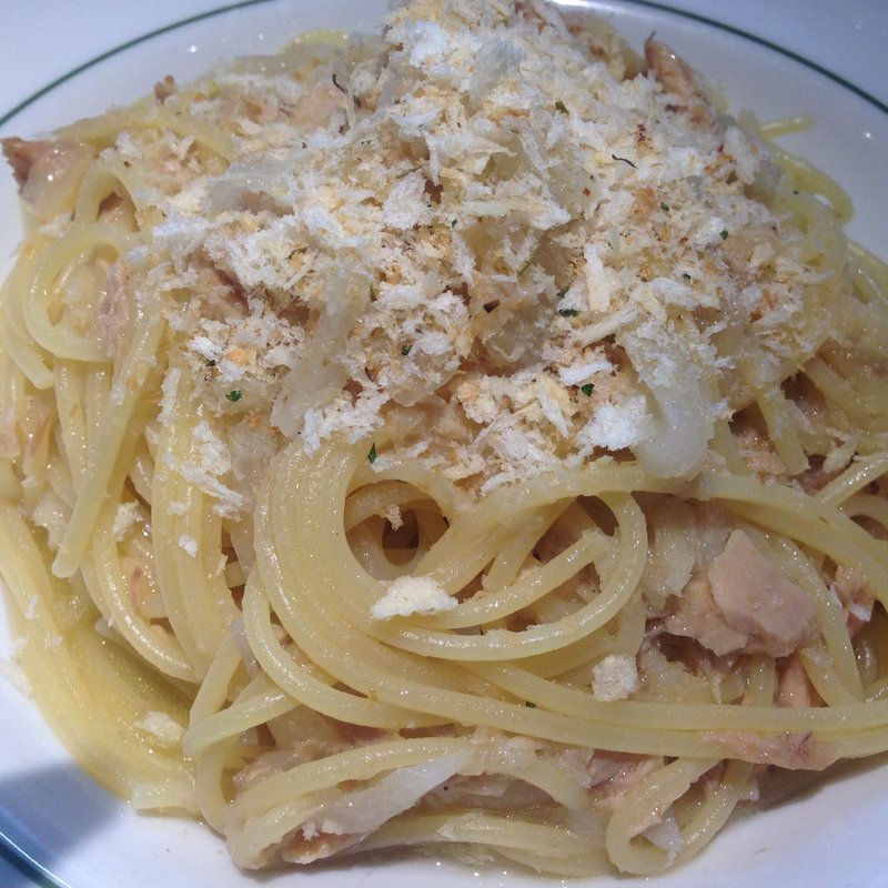 ツナと香草パン粉のスパゲティ(ギンザイルチェントロ （GINZA IL CENTRO）)