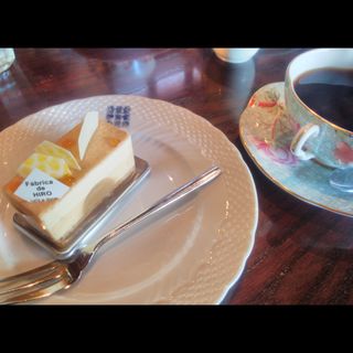 ハネムーン&日替わりコーヒー(コスタリカ)(ヒロコーヒー 箕面小野原店 （Hiro Coffee）)