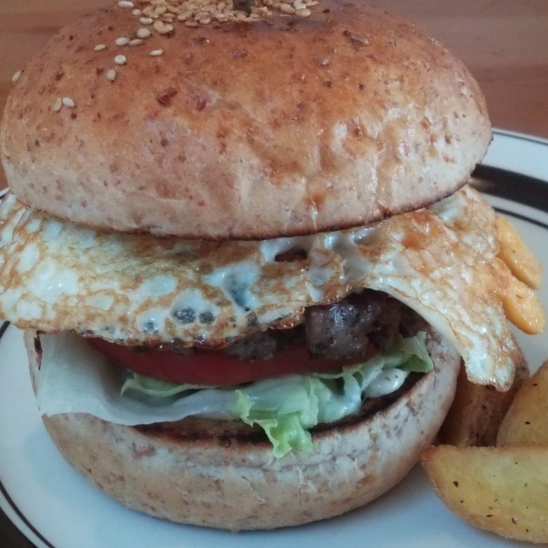 エッグチーズバーガー(MAD BURGER)