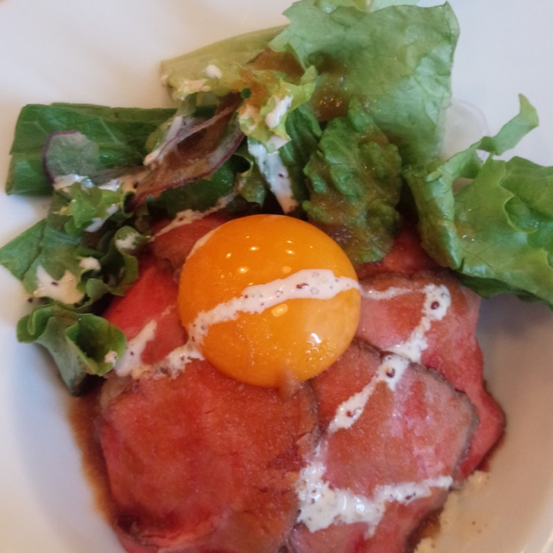 豪州黒牛ローストビーフ丼(食堂カフェpotto 都島店)