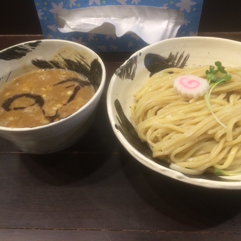 濃厚つけ麺(銀座　朧月 目黒処)