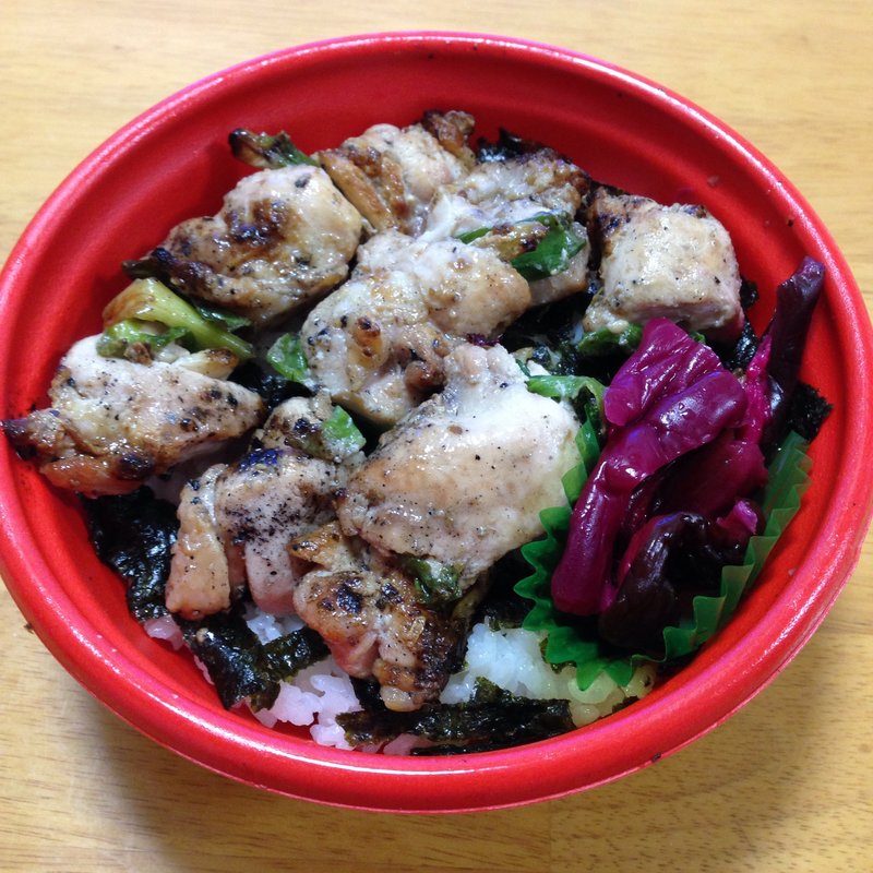 塩やきとり丼(正起屋)