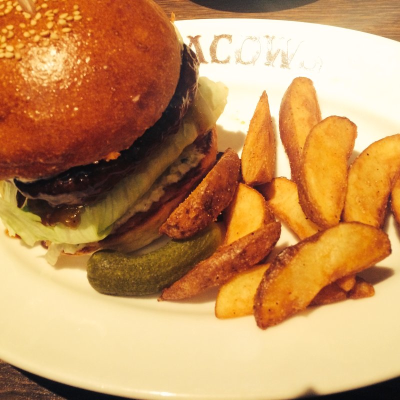 ハンバーガー(ブラッカウズ)