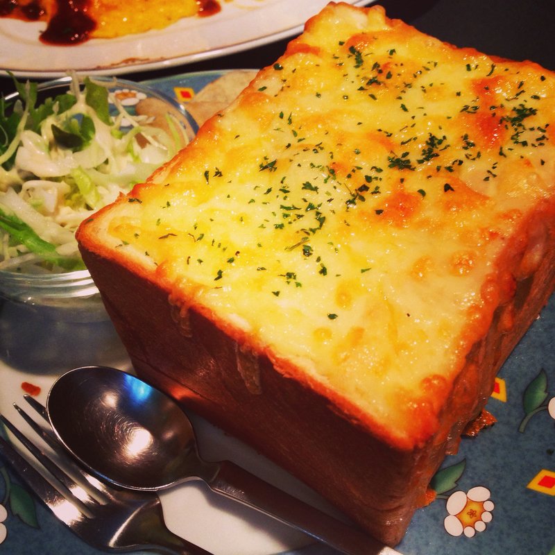 パングラタン(ぱんのみみ)