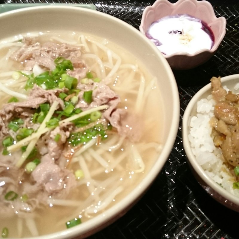 ランチセット 本日のフォーミニミニ丼(ニャー・ヴェトナム そごう千葉店 （Nha Viet Nam）)