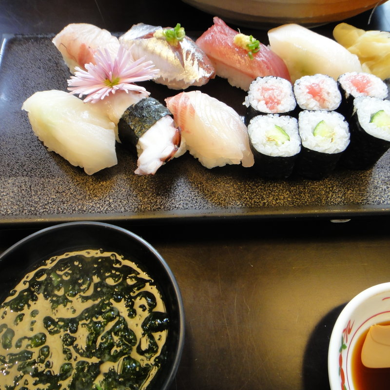 地魚旬寿司(海の花)