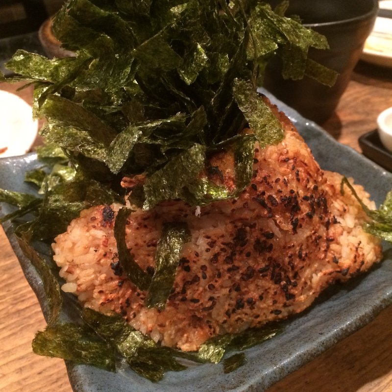 噴火山(焼きおにぎり)て(播鳥(ばんちょう)西梅田店)