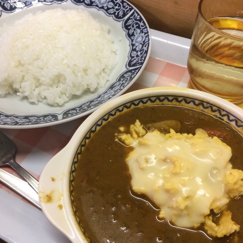 チーズ玉子＋チキンカレー(紅屋 （ベニヤ）)