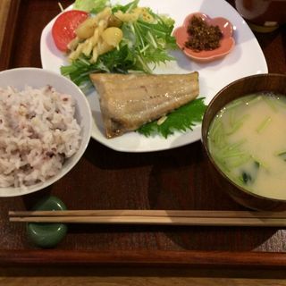 日替わりhaco膳(ハコブキッチン)