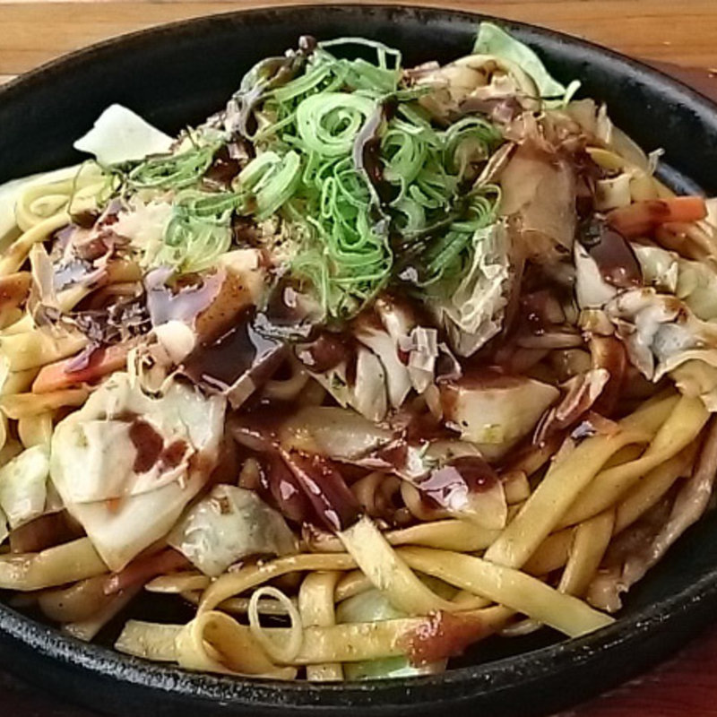 下町風　豚焼きそば(牛すじ　壱成　神戸空港店)