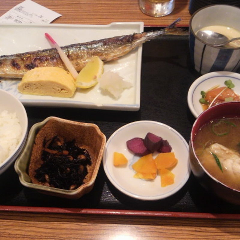 焼き魚定食(漁港酒場　鯛将丸 )