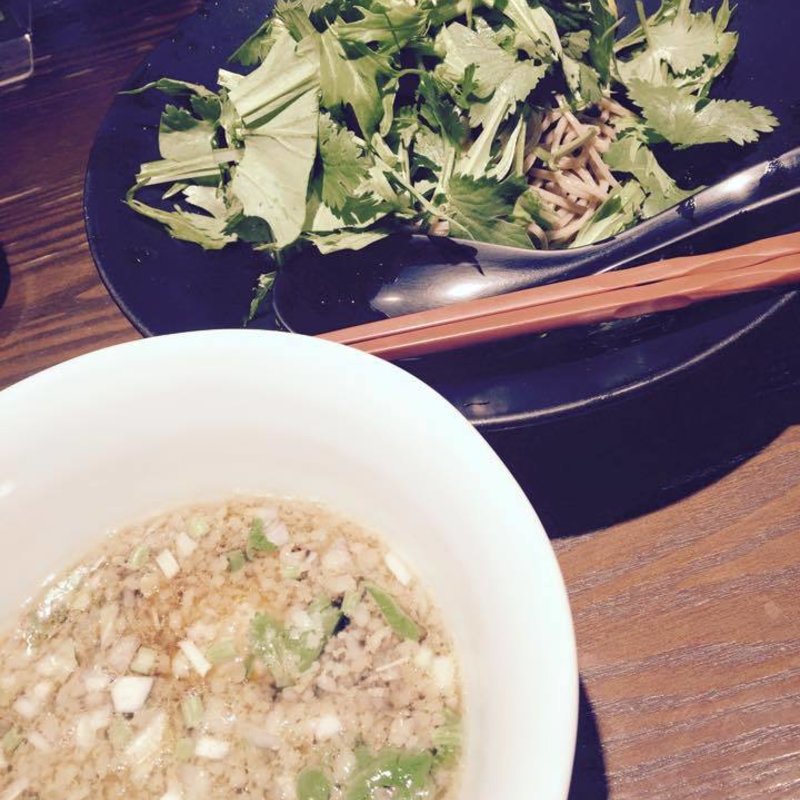 パクチーソバ(蕎麦COMBO WATANABE)