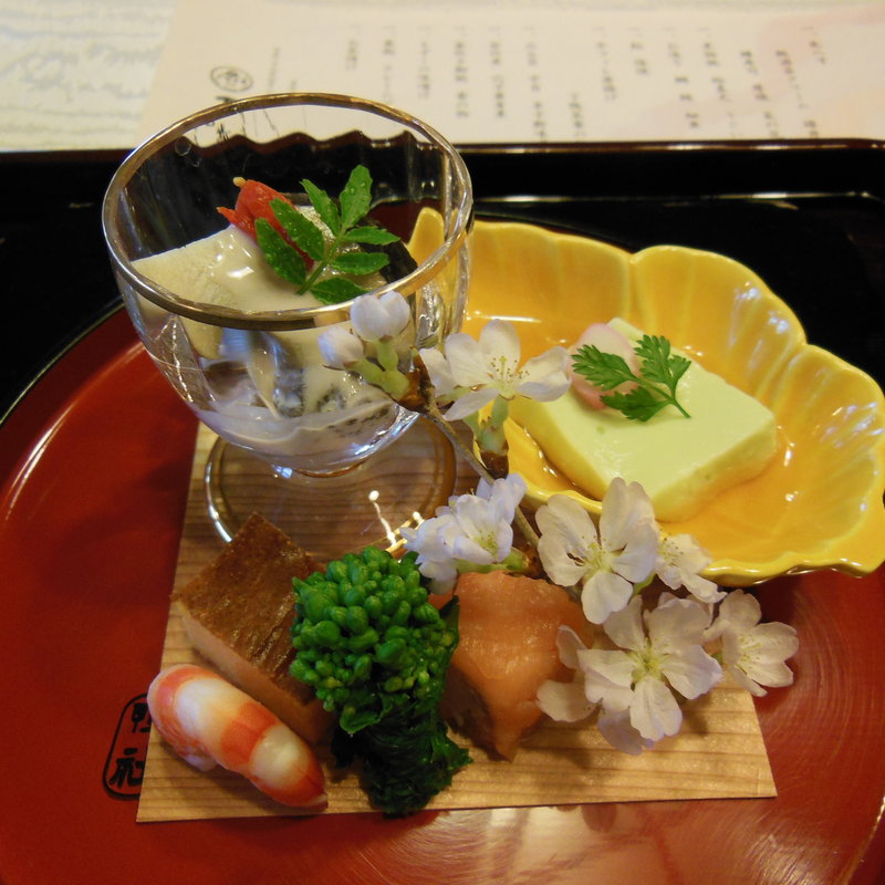 特別膳(下鴨茶寮 本店 （しもがもさりょう）)