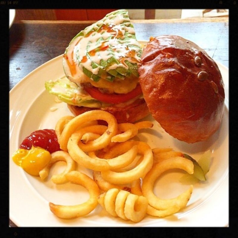 アボカド・チーズ・バーガー(R-S （アールズ）)