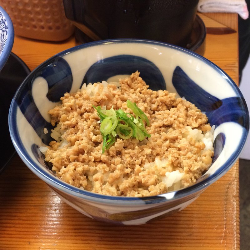 そぼろごはん(麺匠 而今)