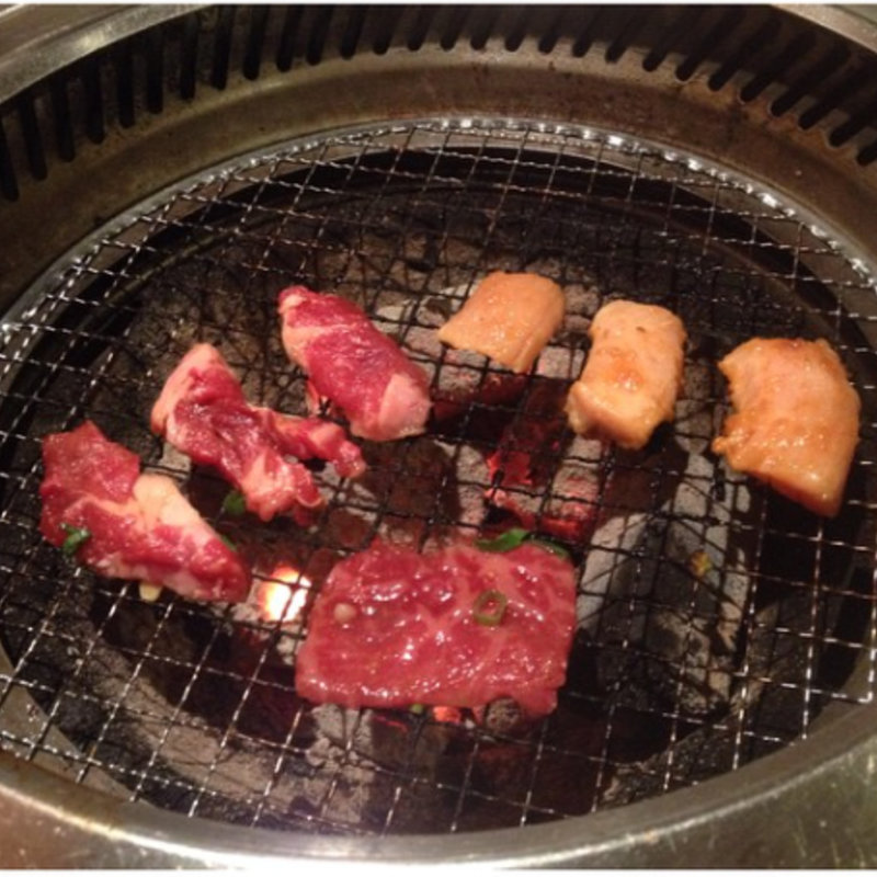 赤身盛り合わせ ハラミ等(浦江亭 福島店)