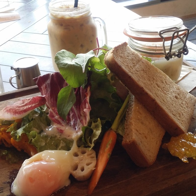 エッグスラット(NORTHSHORE 北浜店)