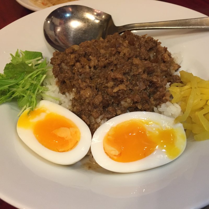 味王ルーロウファン(味王)