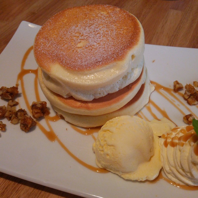 キャラメルナッツ・パンケーキ(fleur （フルール）)