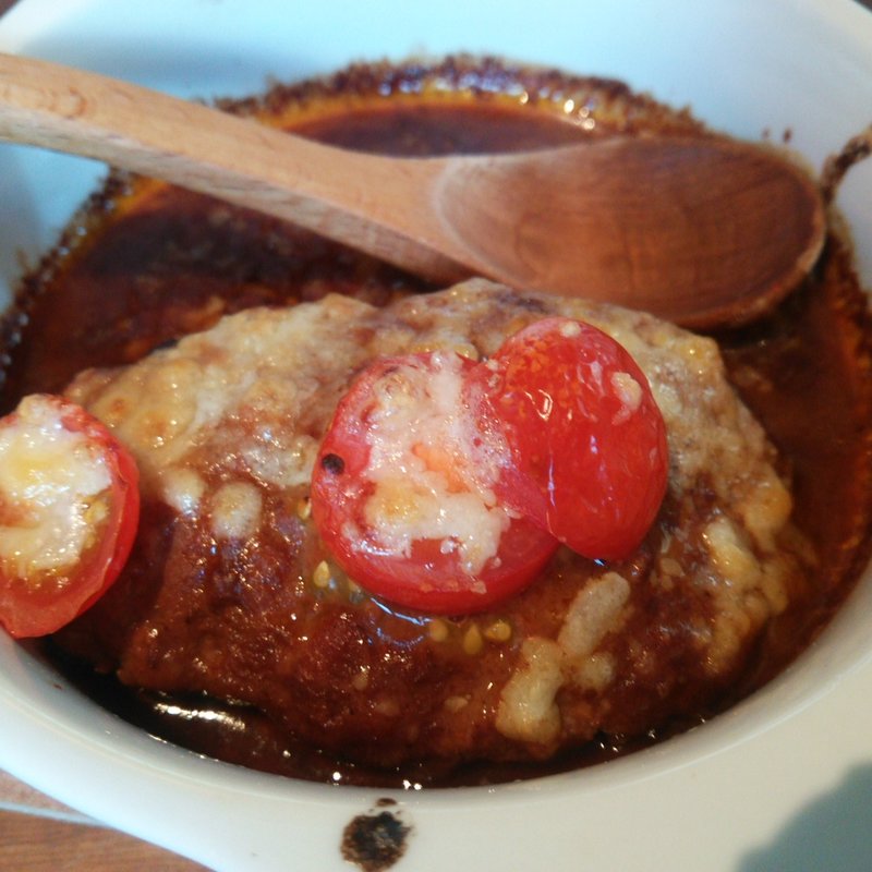 煮込みハンバーグ(ごはんや・月影さん)