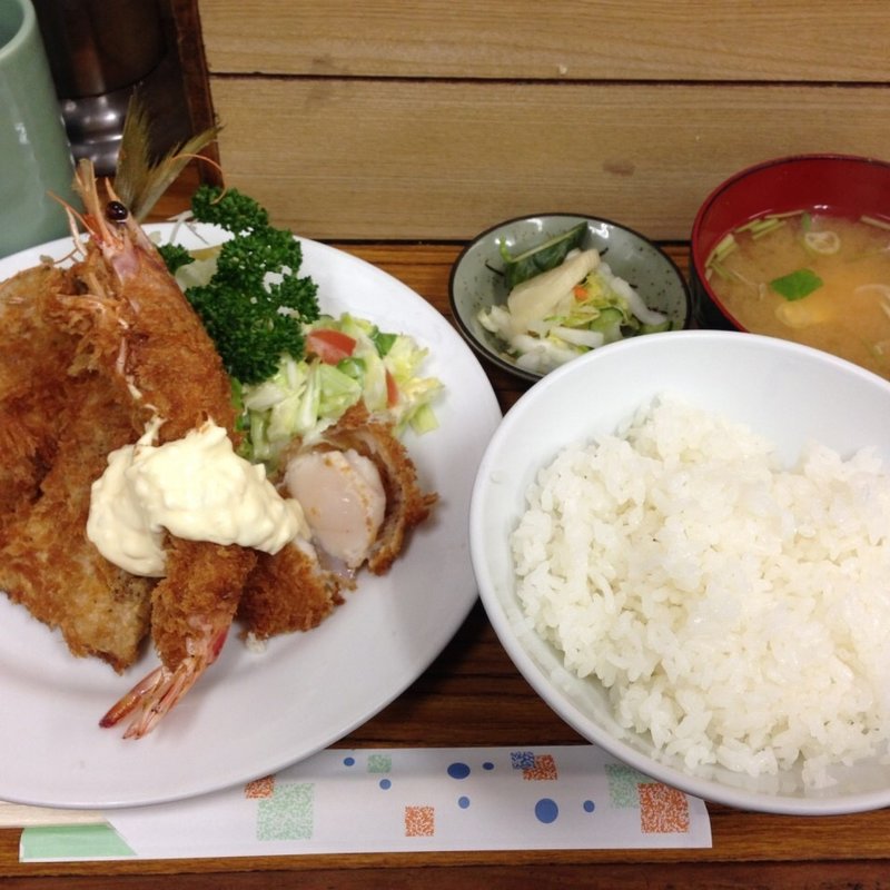 cセット 車海老、鯵、帆立定食(とんかつ八千代 （とんかつ・やちよ）)