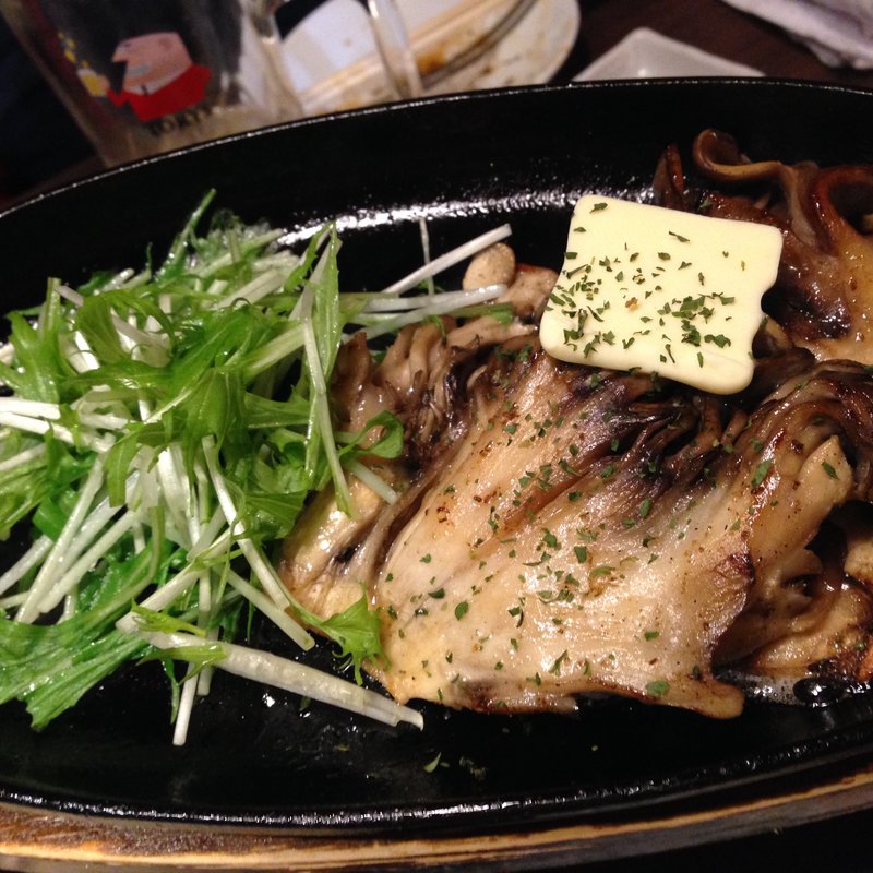 愛別産舞茸のバターステーキ(北海道まるごとダイニング　うまいっしょ)