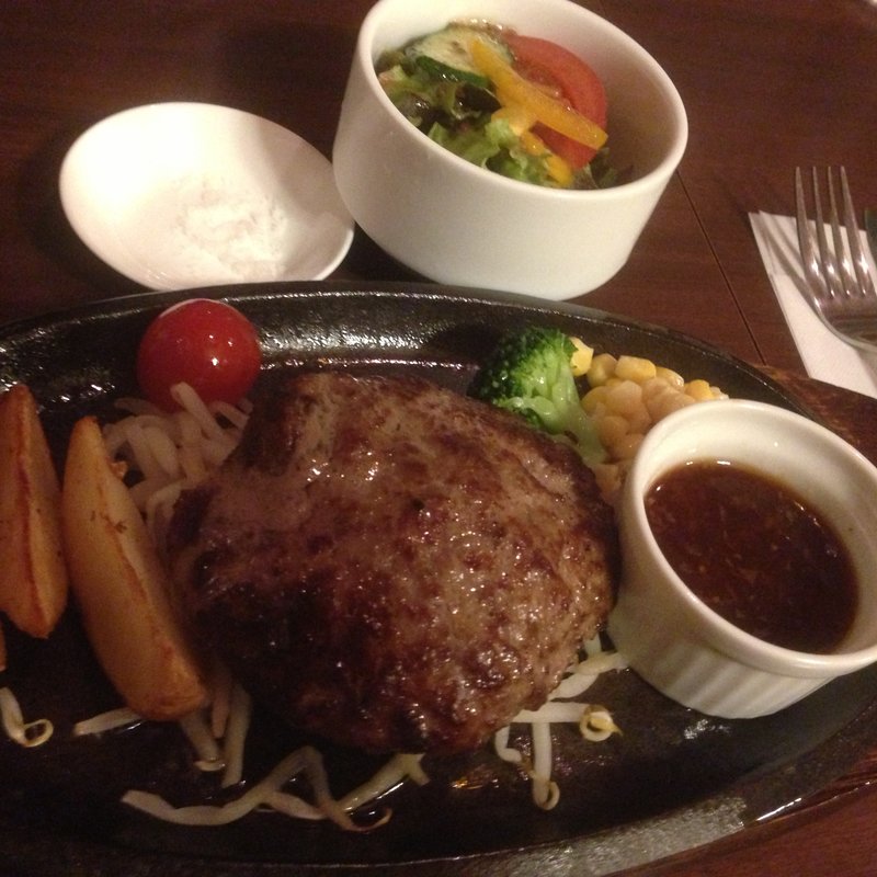 150グラムハンバーグステーキ(ハンバーグ・ステーキ宮崎亭)