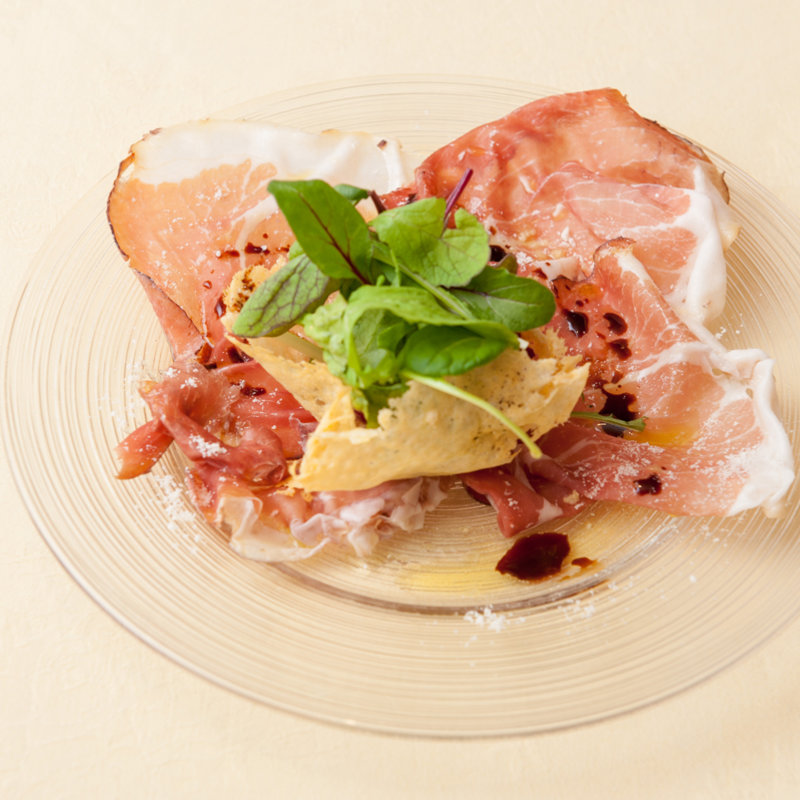 生ハムの盛り合わせ(ブラカリ)