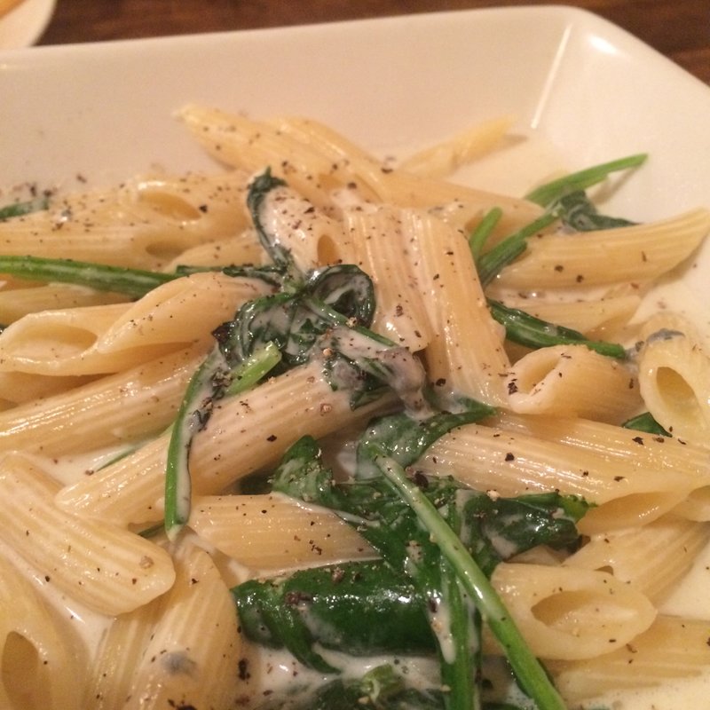 ゴルゴンゾーラのペンネ(ROOSTER)