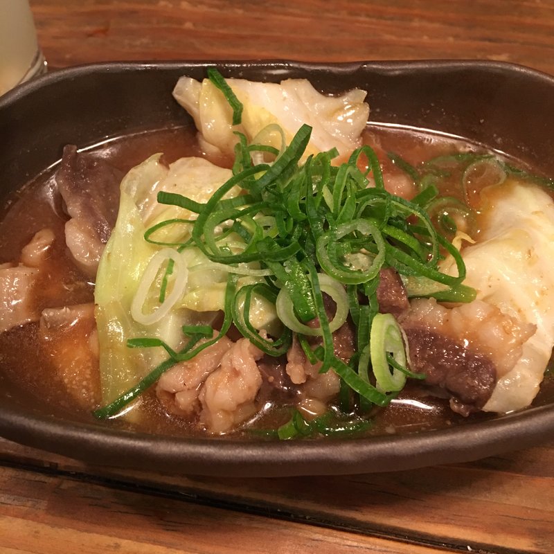 ホルモン煮(かすまる 池田店)