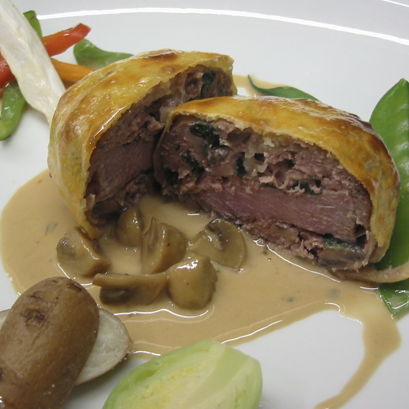 和牛のパイ包み(La Vie （ラ ヴィ）)