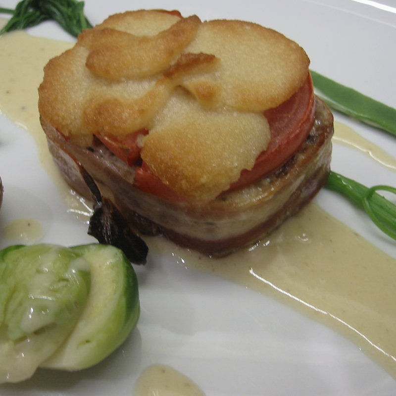 フォアグラと牛肉のロッシーニ(La Vie （ラ ヴィ）)